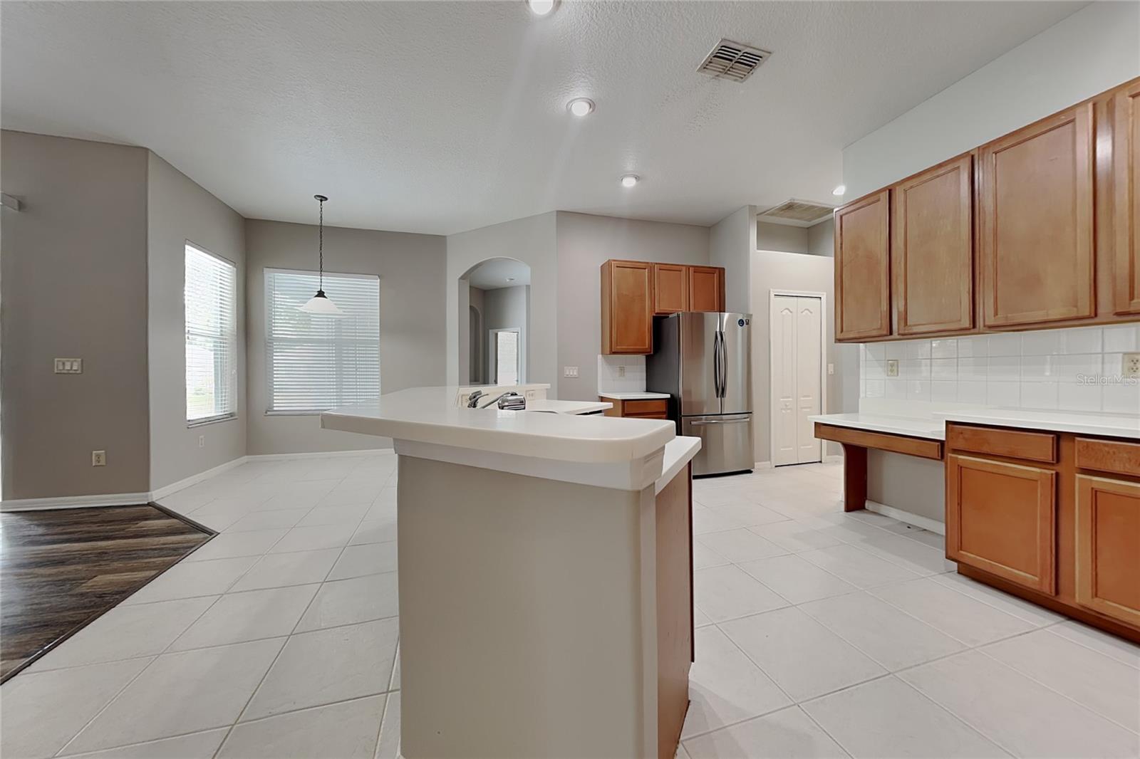 Spring Hill, FL 34609 Spring Hill, FL 34609