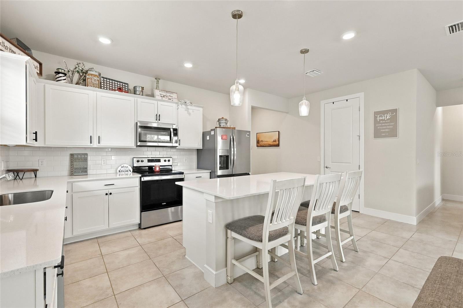 1601 GROVELINE ROAD, St Cloud, FL 34771
