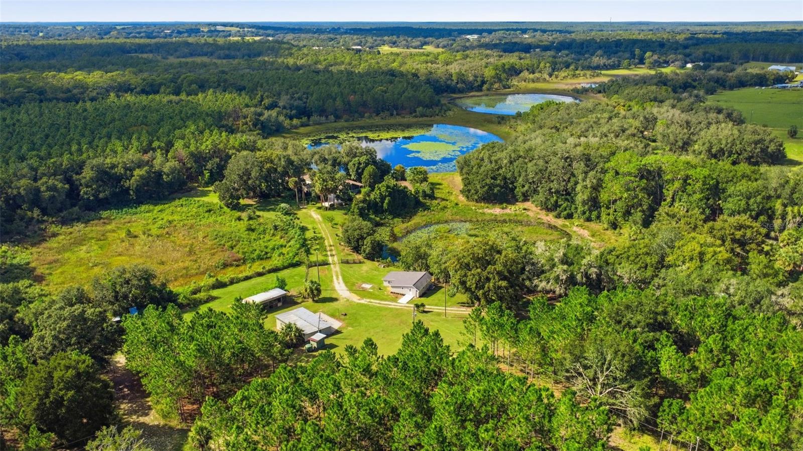 41520 CHARM LAKE DRIVE, Umatilla, FL 32784