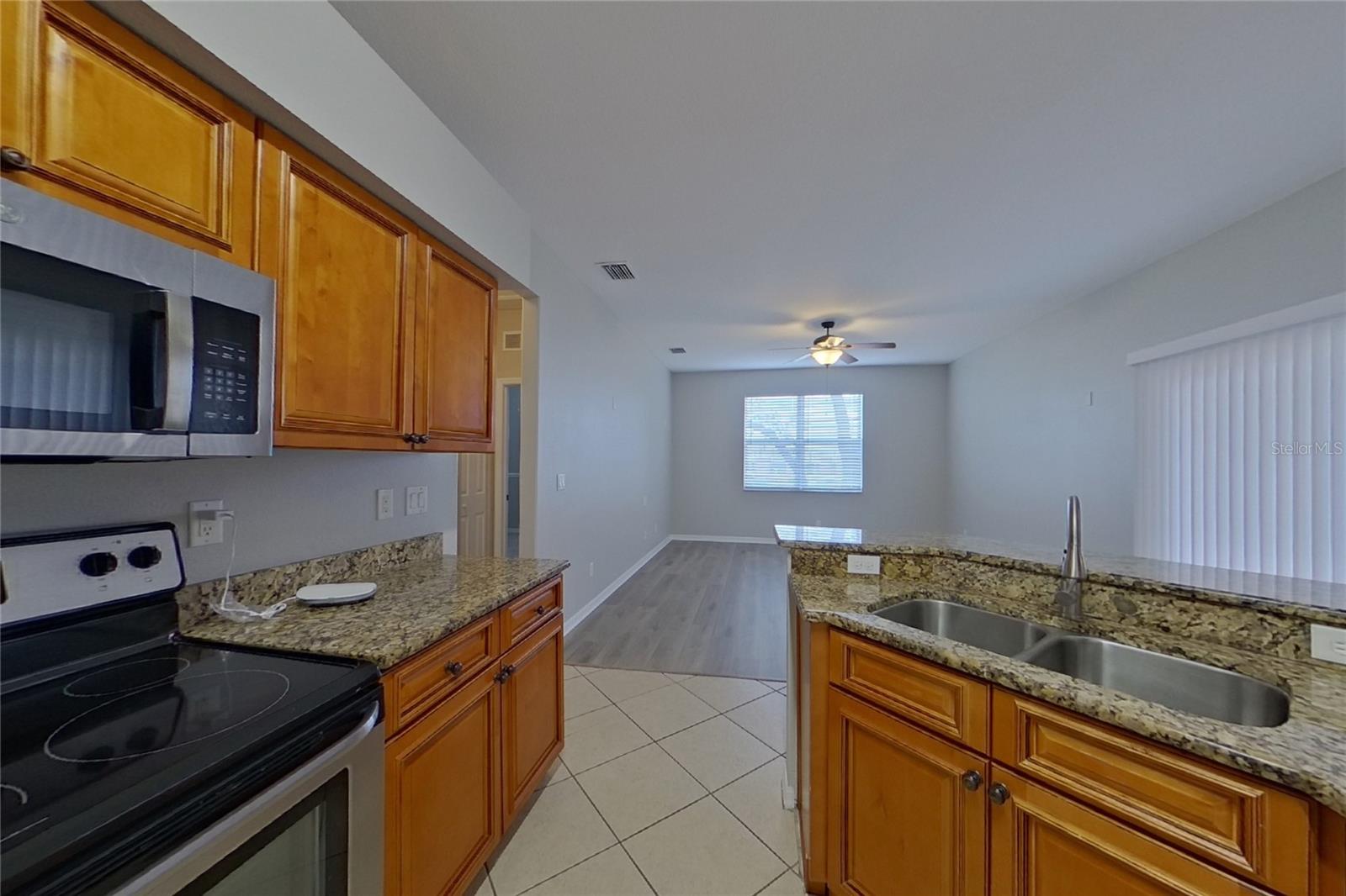Tarpon Springs, FL 34689