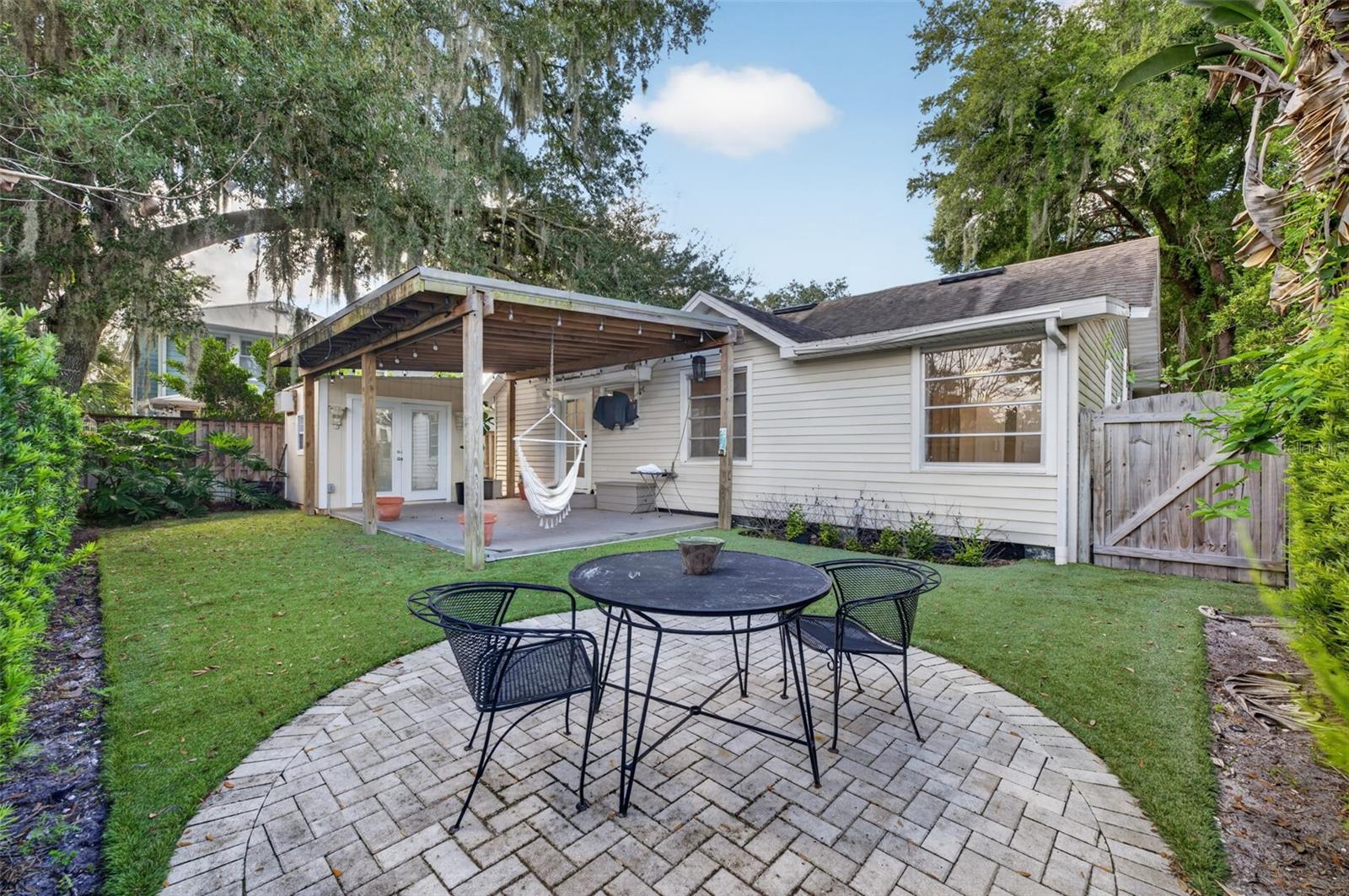 1209 CLOUSER AVENUE, Orlando, FL 32804