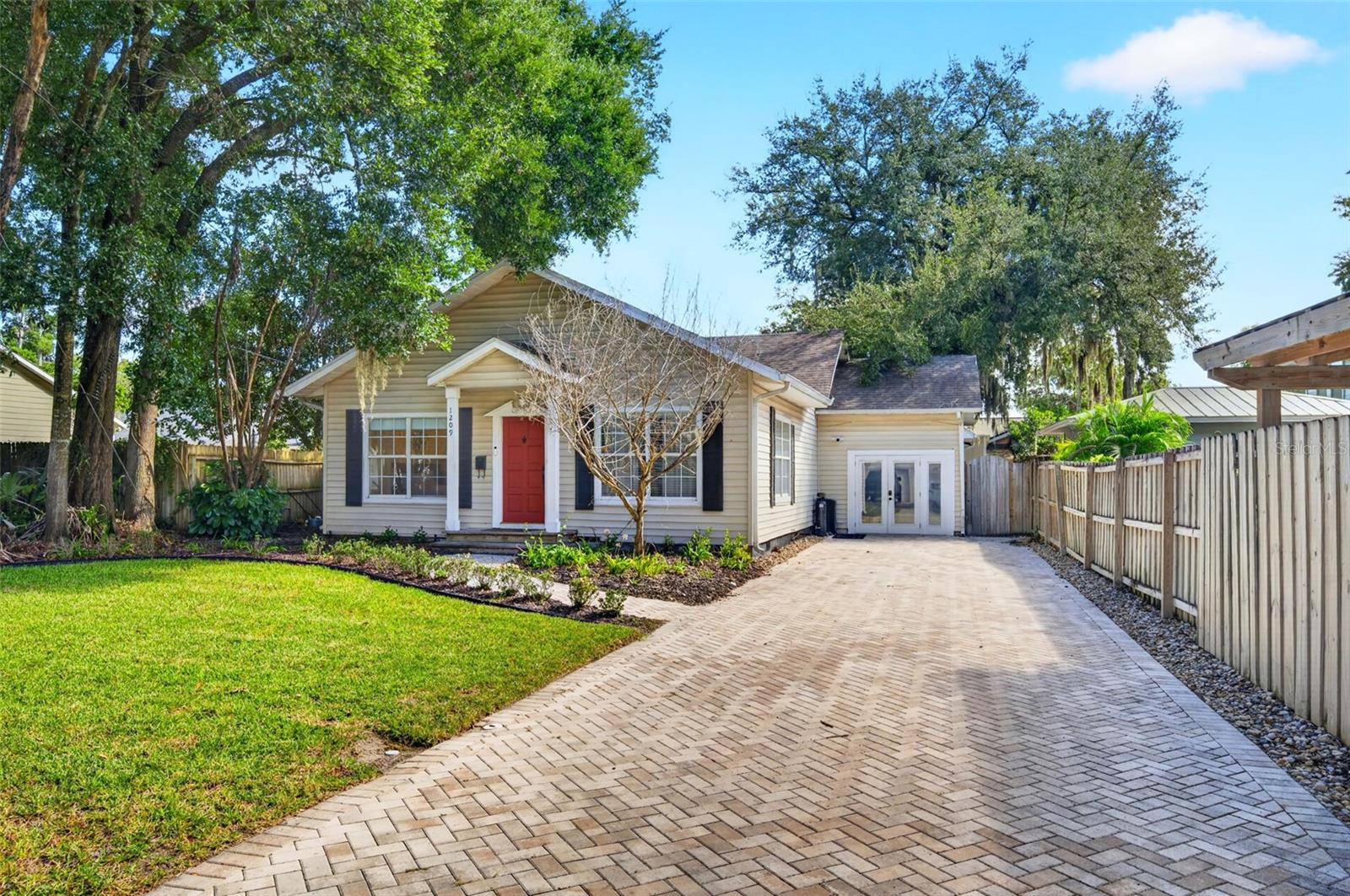 1209 CLOUSER AVENUE, Orlando, FL 32804
