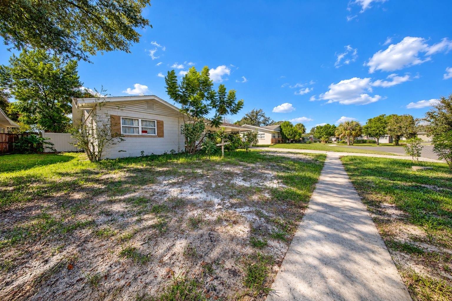 4314 DERBYSHIRE LANE, Orlando, FL 32812