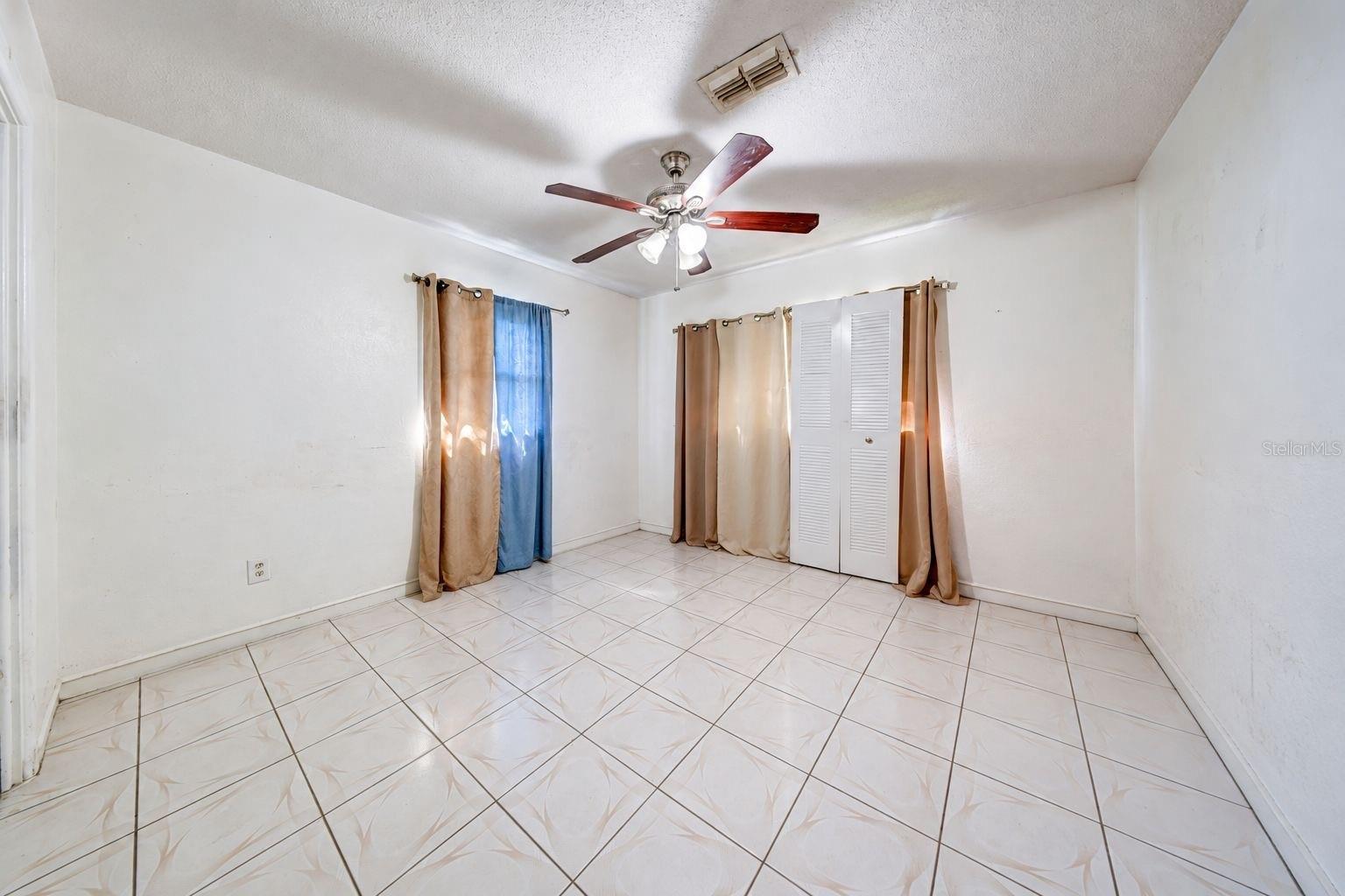 4314 DERBYSHIRE LANE, Orlando, FL 32812