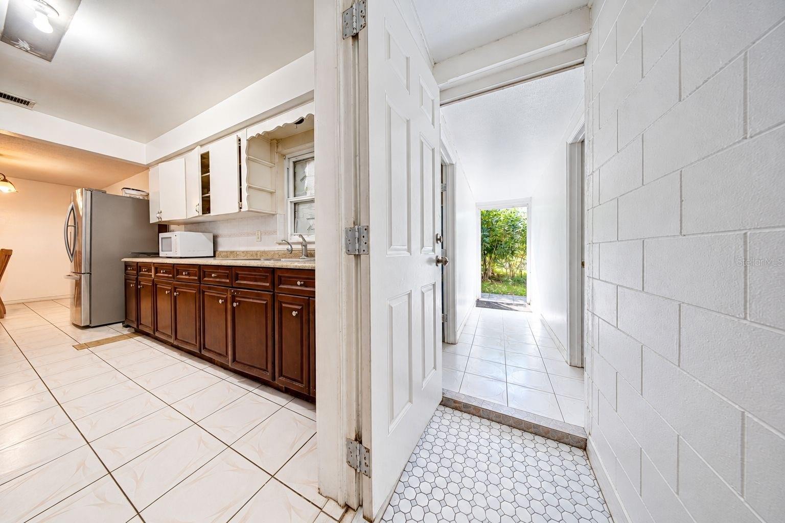 4314 DERBYSHIRE LANE, Orlando, FL 32812