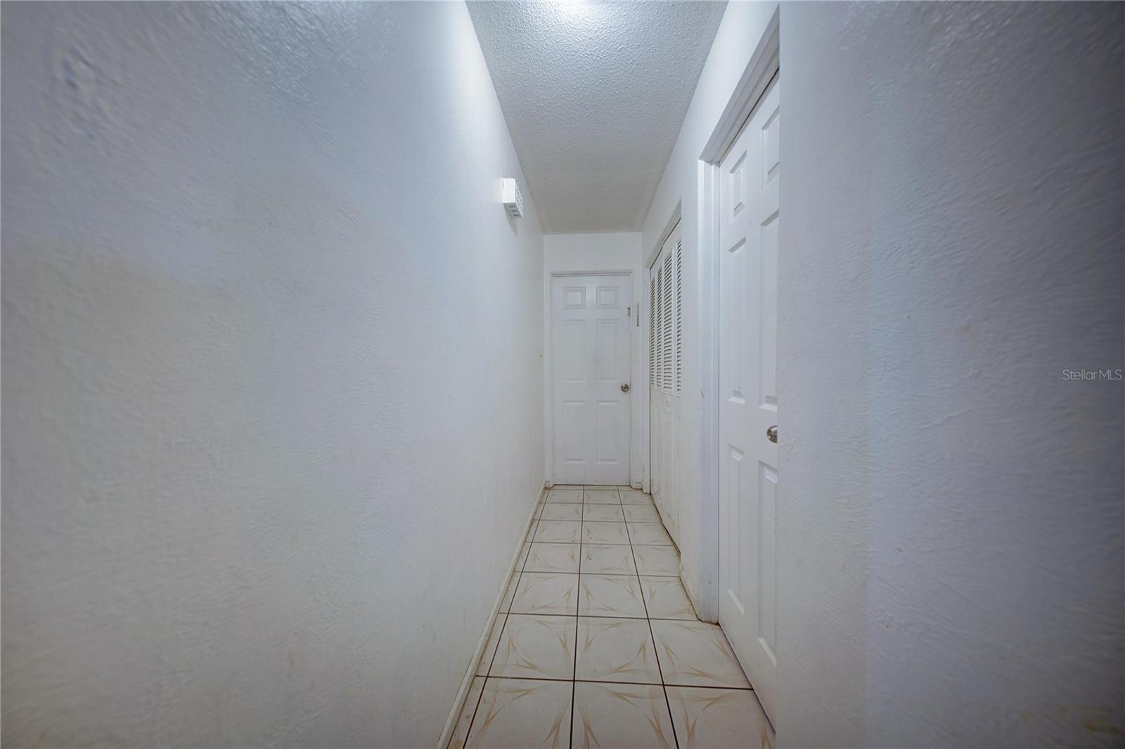 4314 DERBYSHIRE LANE, Orlando, FL 32812