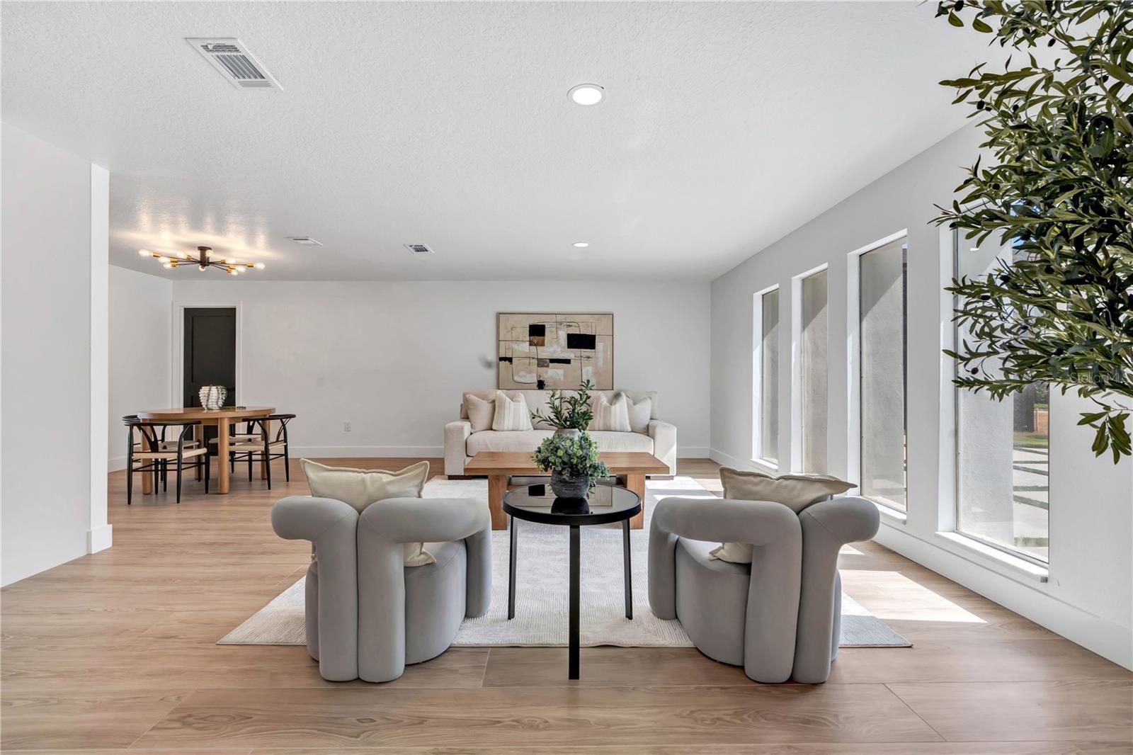 5031 SAINT DENIS COURT, Belle Isle, FL 32812