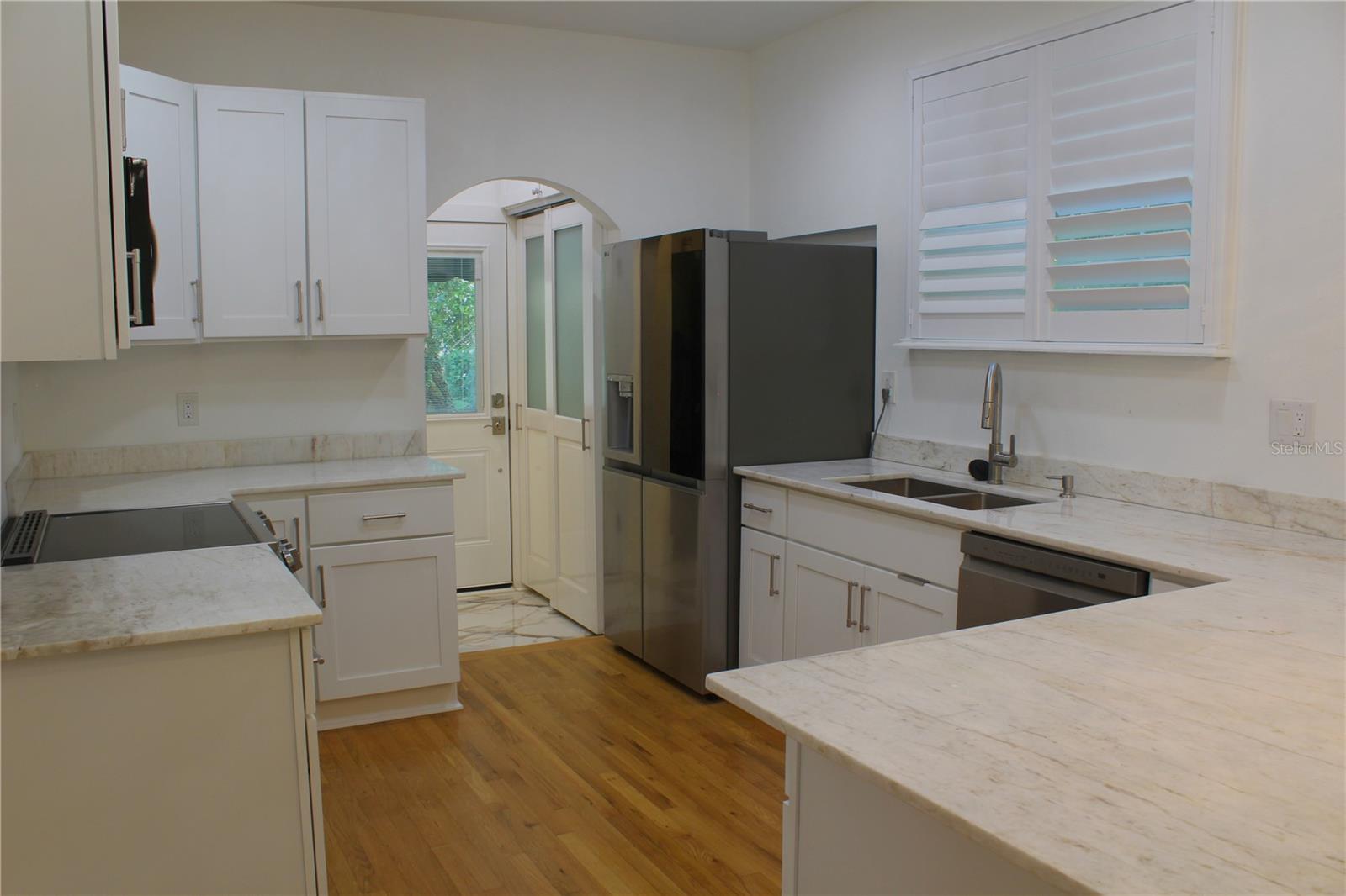 908 S SUMMERLIN AVENUE, Orlando, FL 32806