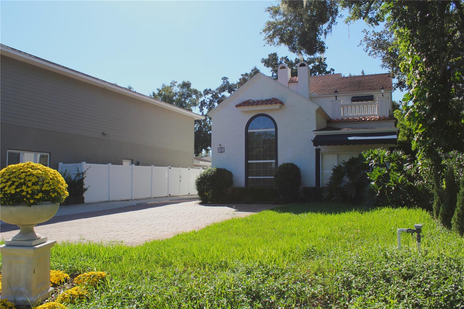 908 S SUMMERLIN AVENUE, Orlando, FL 32806