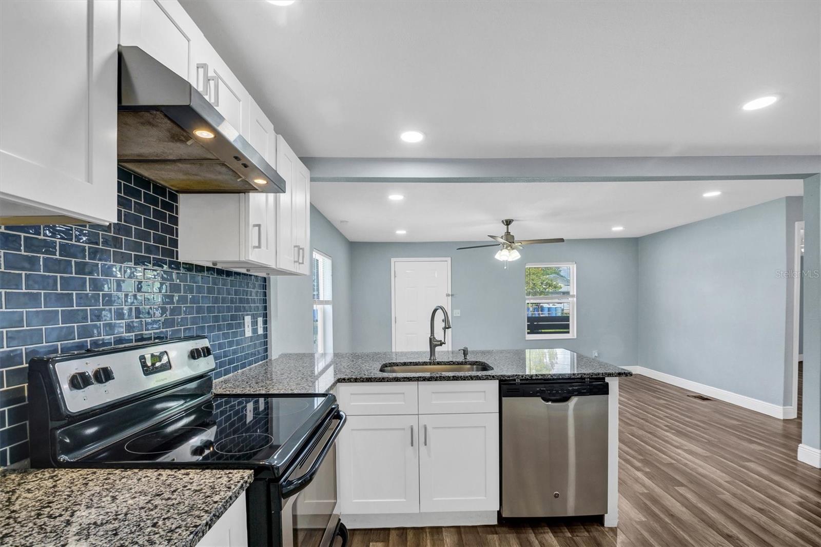 2014 W HICKORY STREET, Lakeland, FL 33815