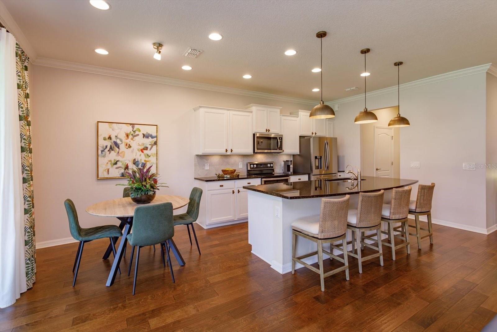 Breakfast/Kitchen
