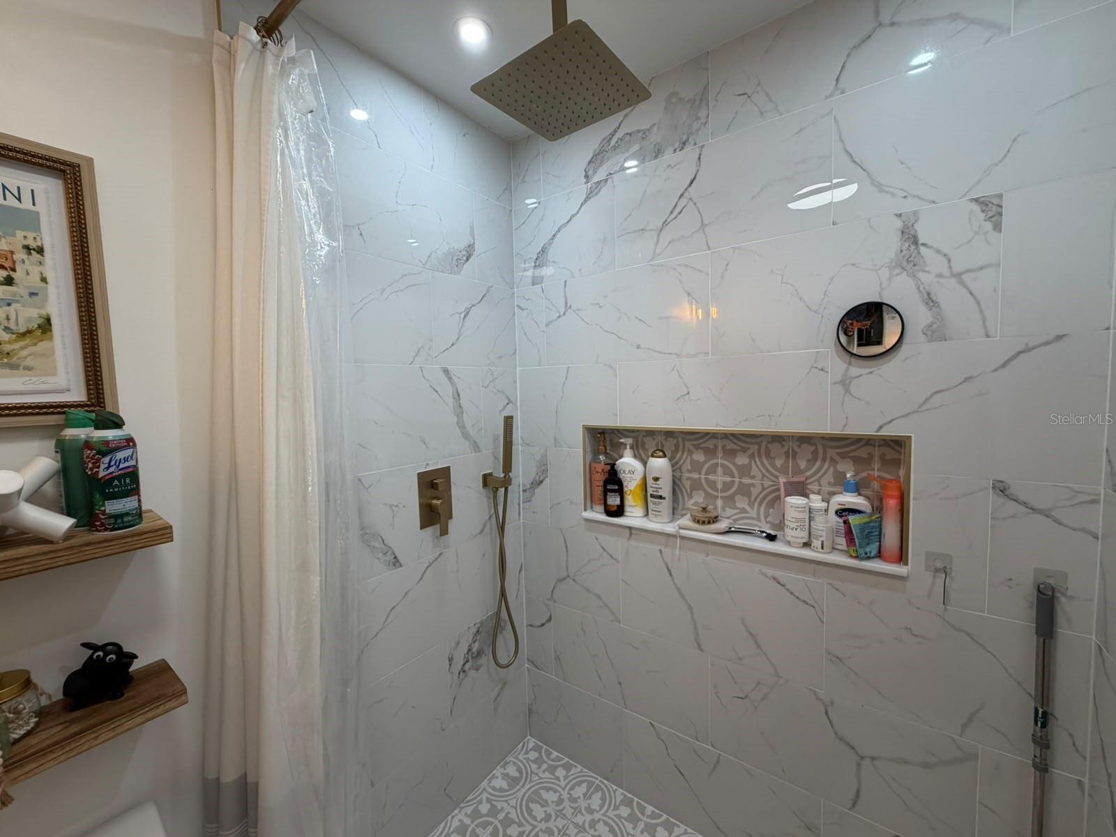 Walkin shower