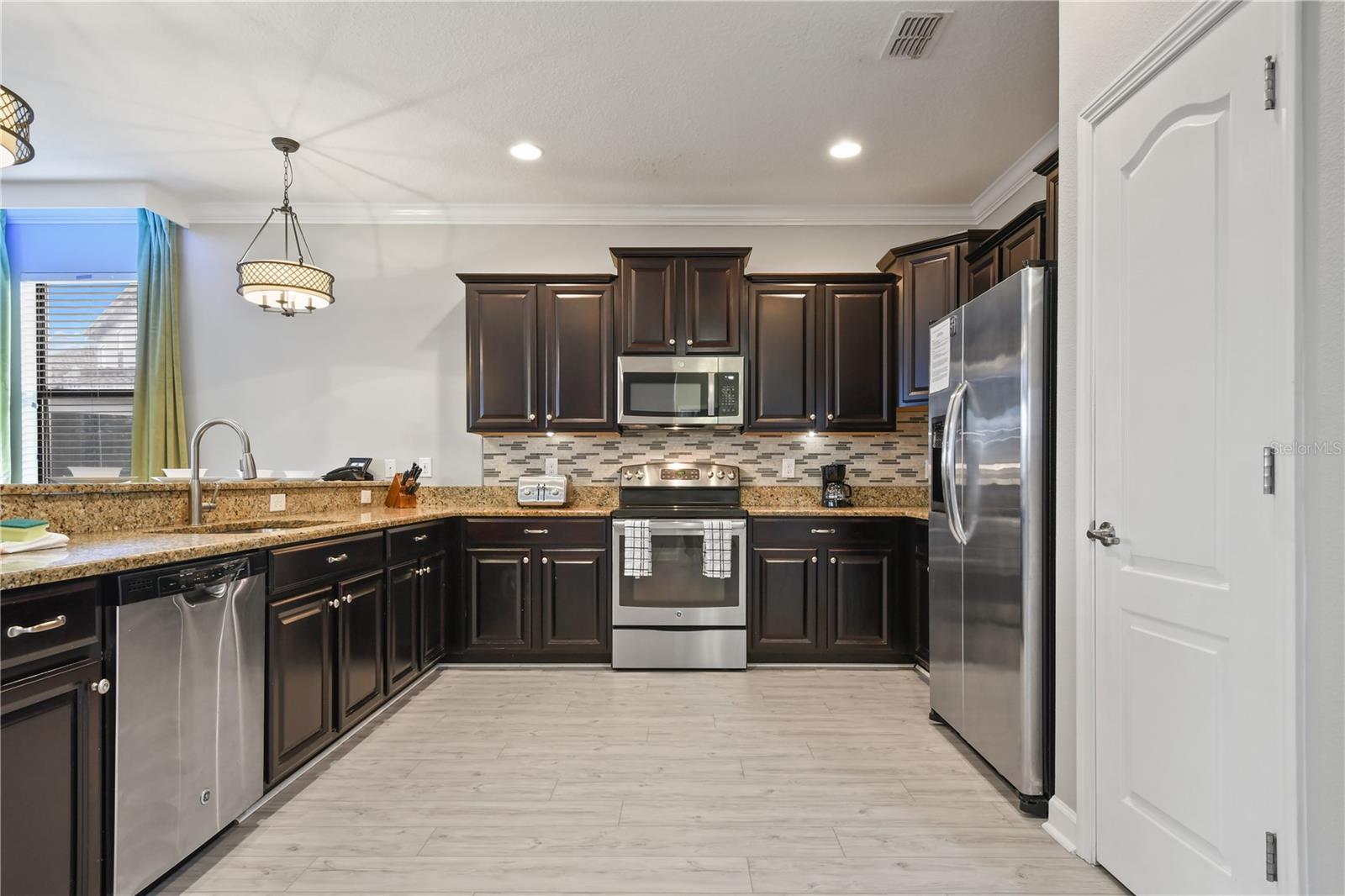 1415 MOON VALLEY DRIVE, Davenport, FL 33896
