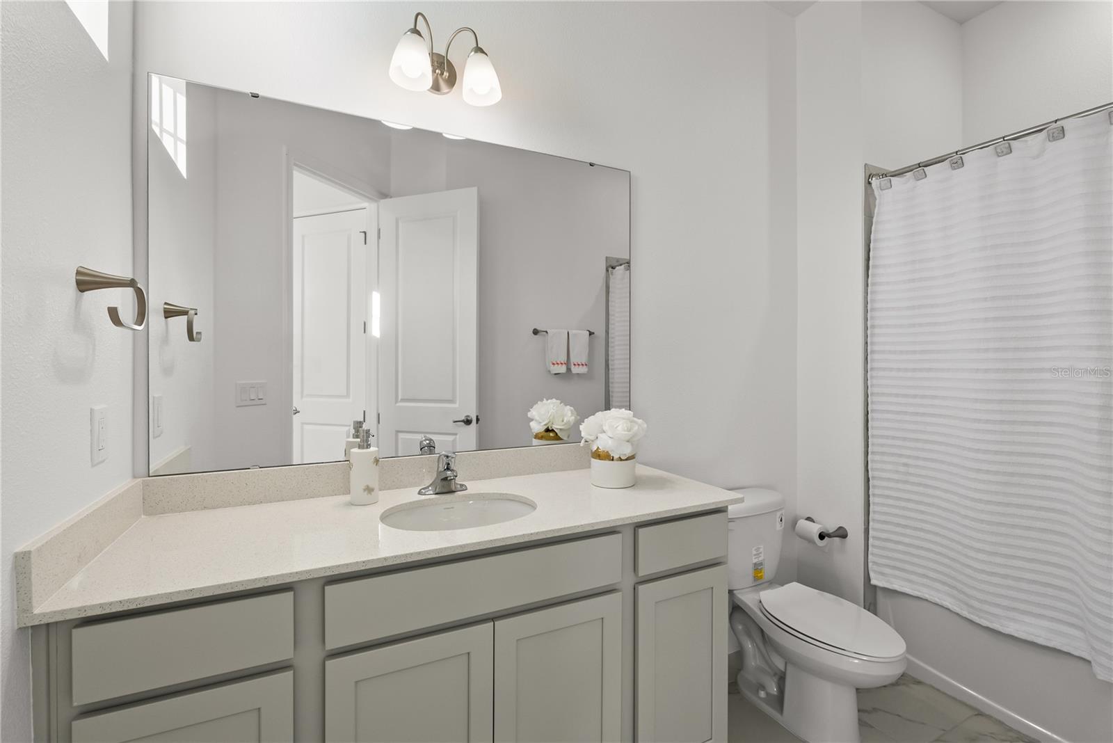 Bathroom 4 / second floor