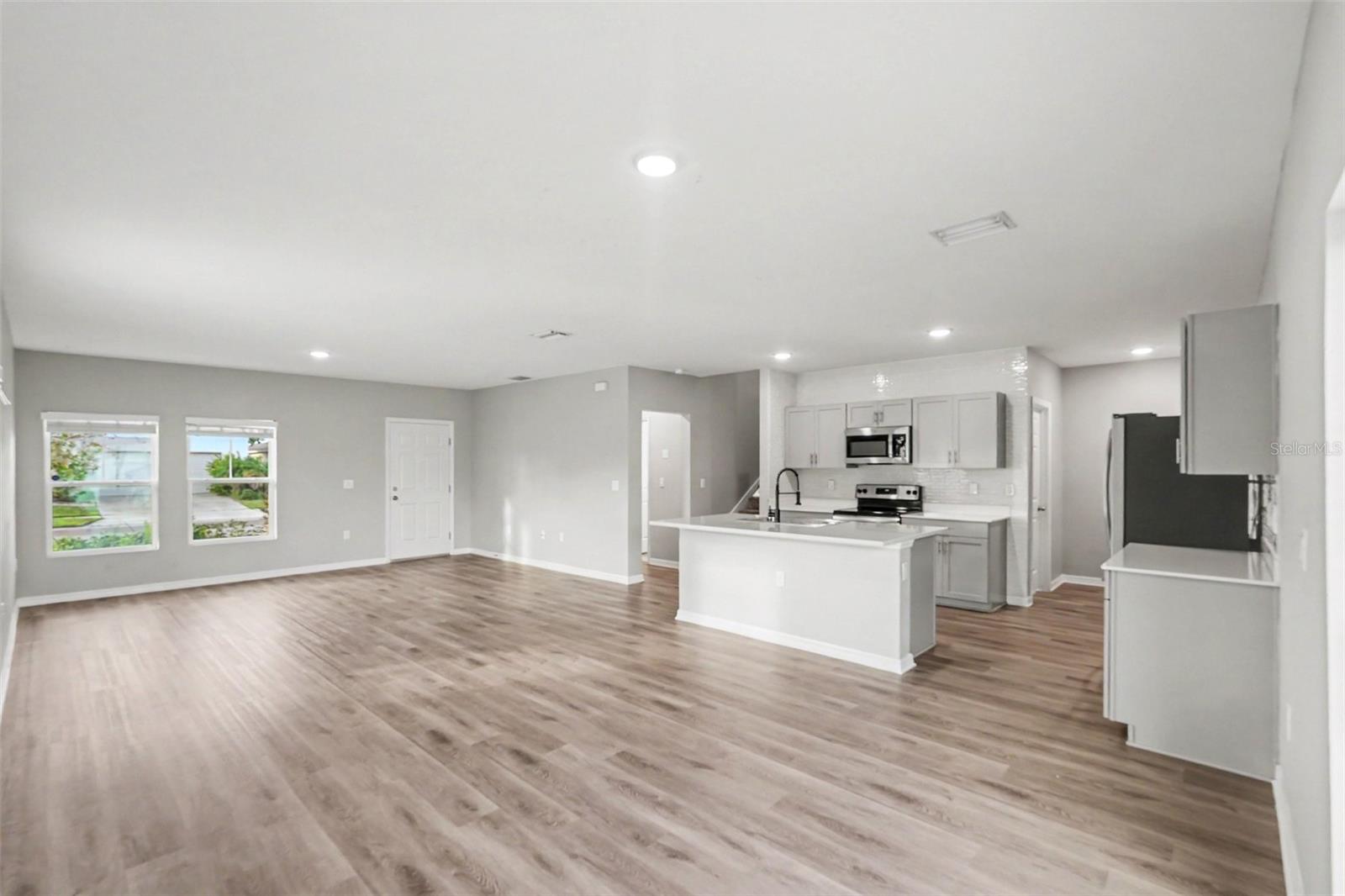 12809 BENT TWIG DRIVE, Riverview, FL 33579 12809 BENT TWIG DRIVE, Riverview, FL 33579