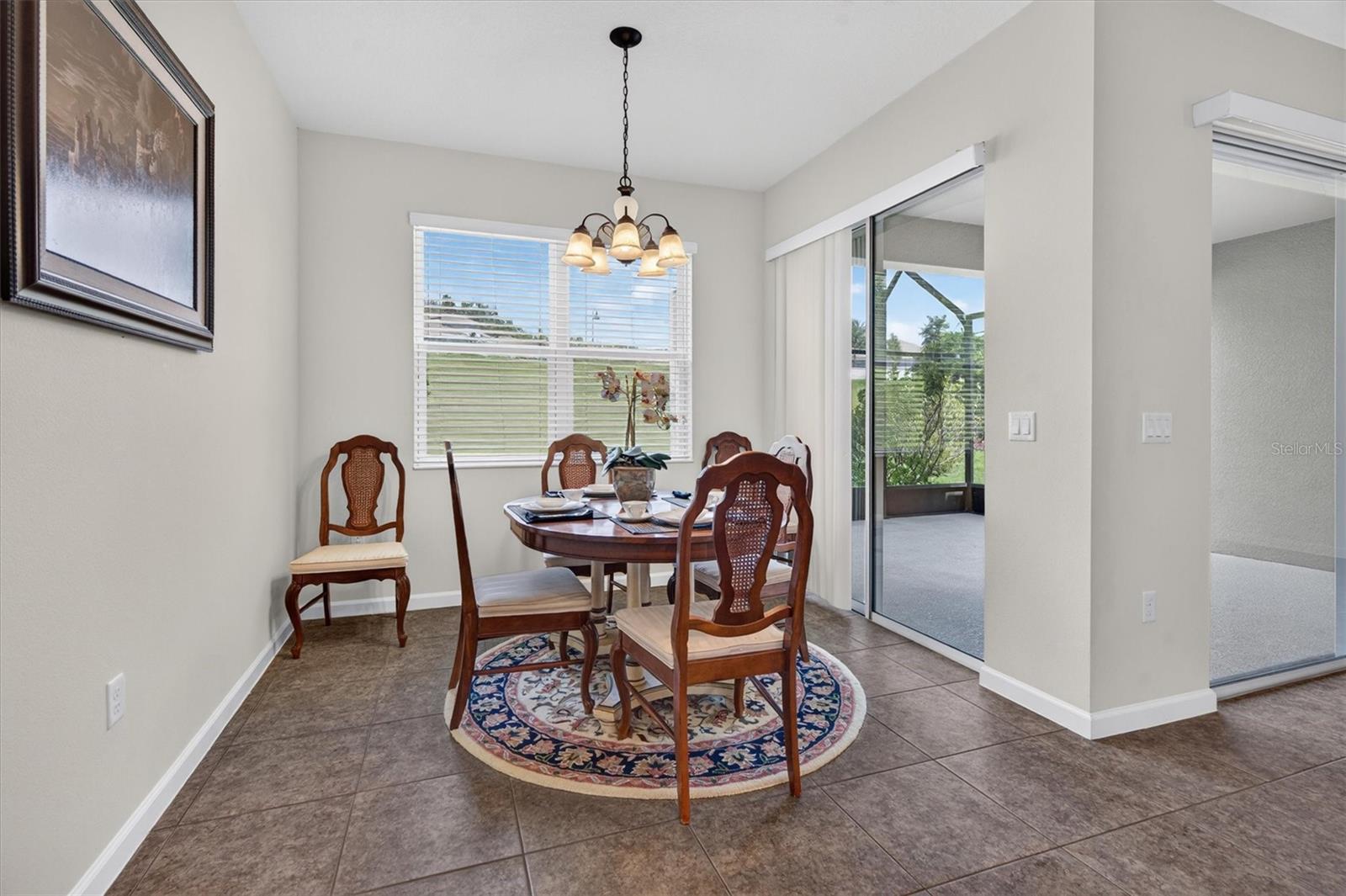 Breakfast room with patio access