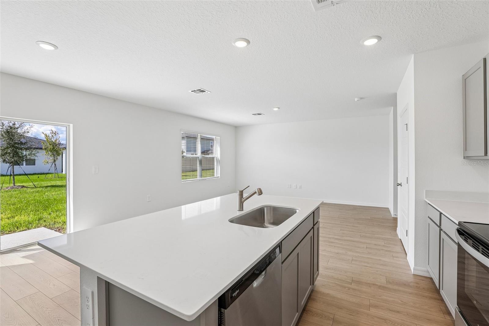 4565 BARBERRY AVENUE, Lakeland, FL 33811