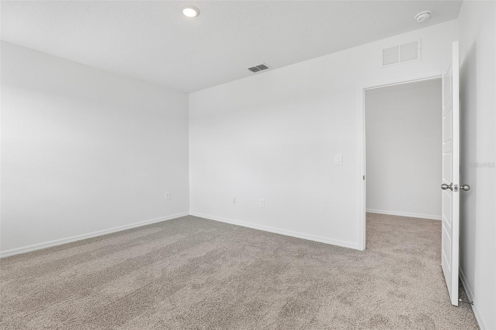 4565 BARBERRY AVENUE, Lakeland, FL 33811