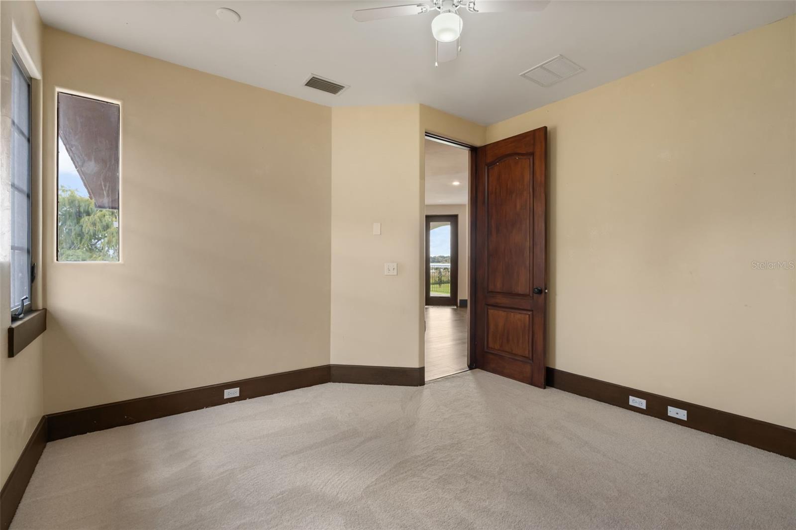 10226 WITTENBERG WAY, Orlando, FL 32832