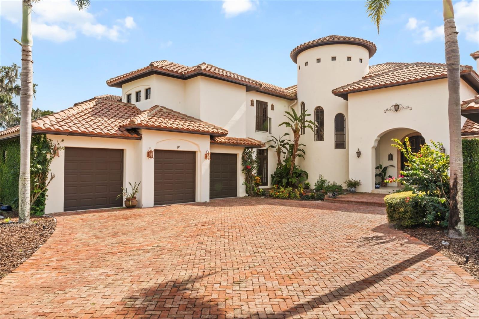 10226 WITTENBERG WAY, Orlando, FL 32832