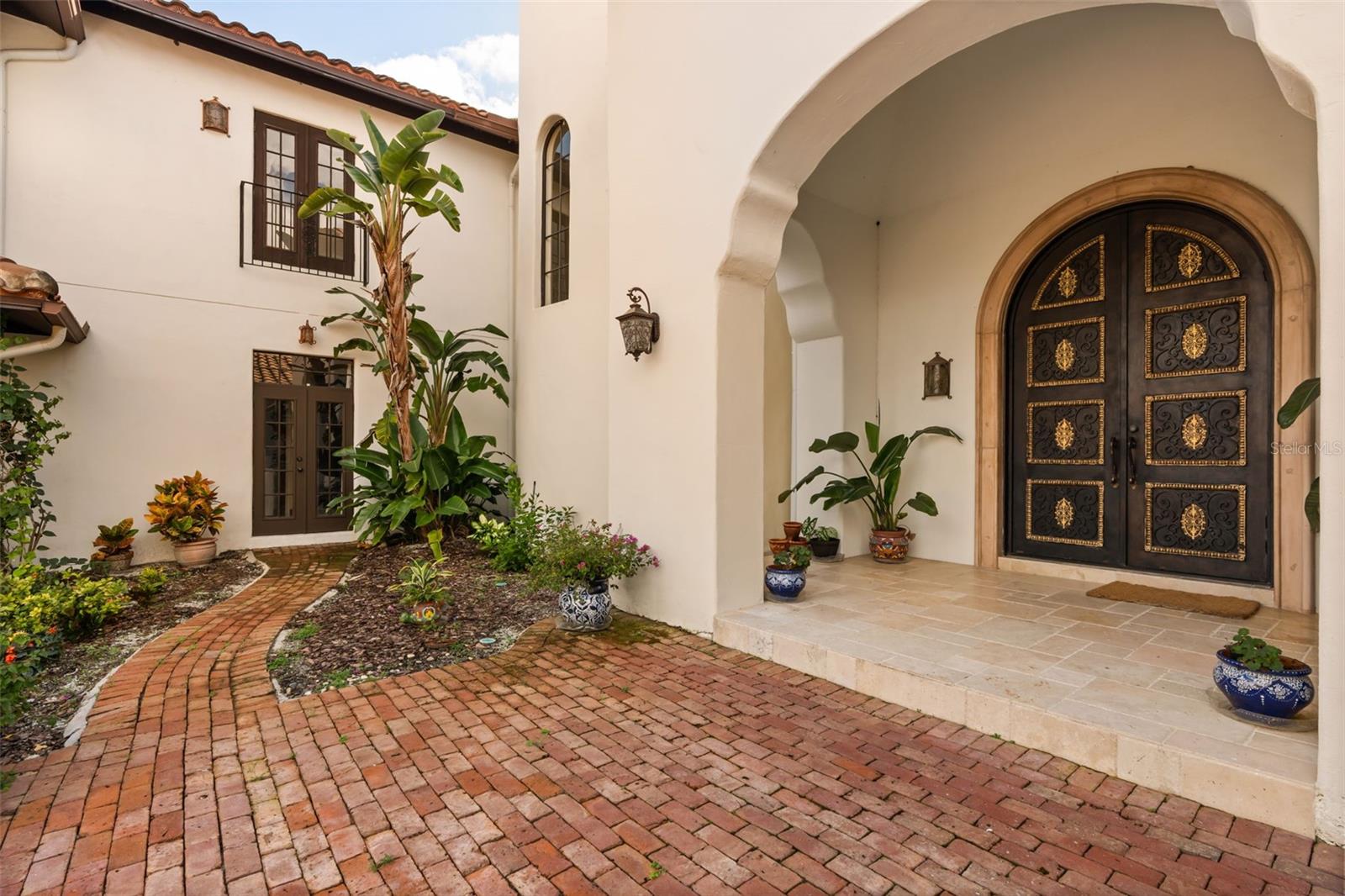 10226 WITTENBERG WAY, Orlando, FL 32832