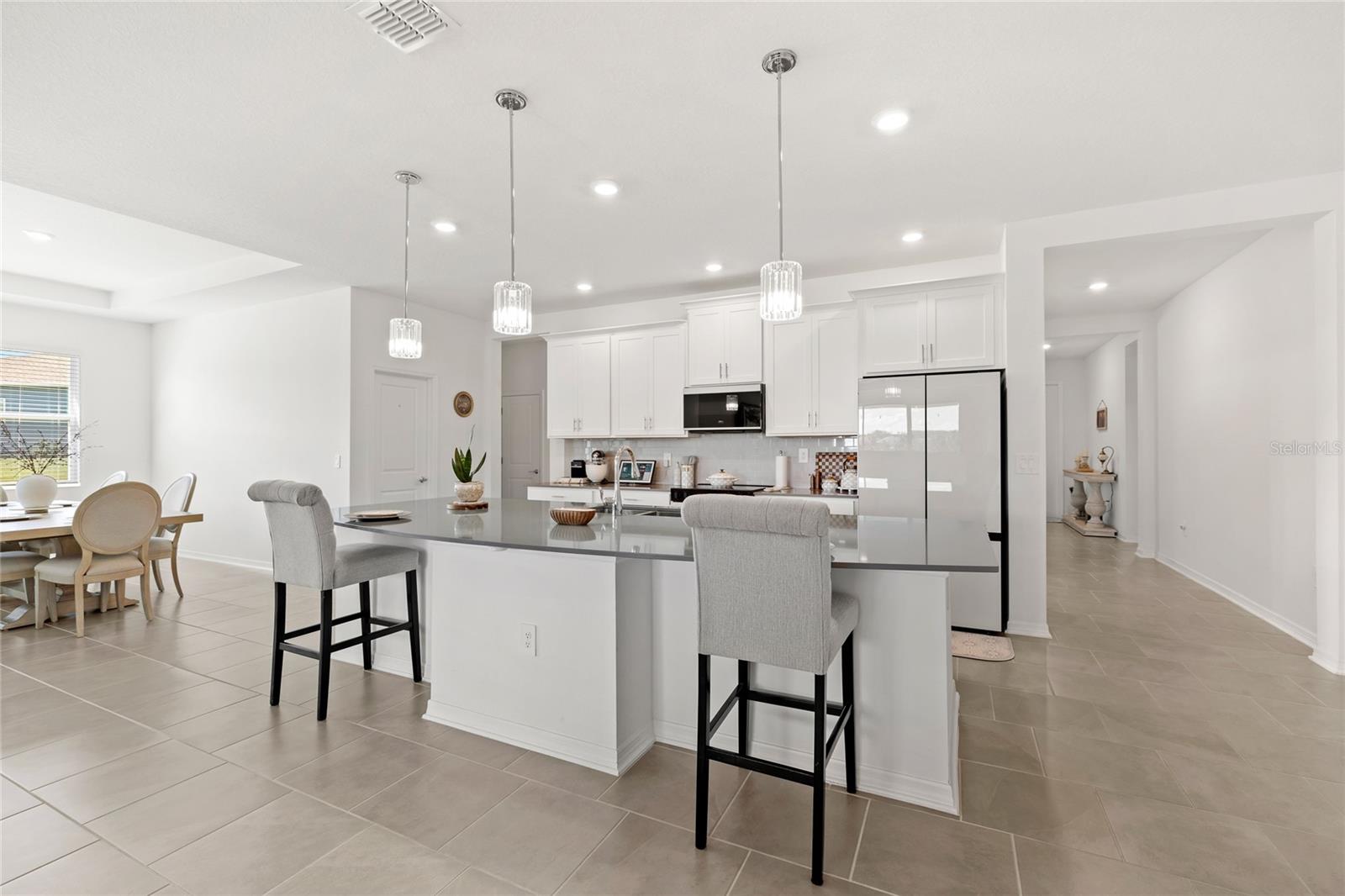 6025 CLAYSTONE WAY, Mount Dora, FL 32757