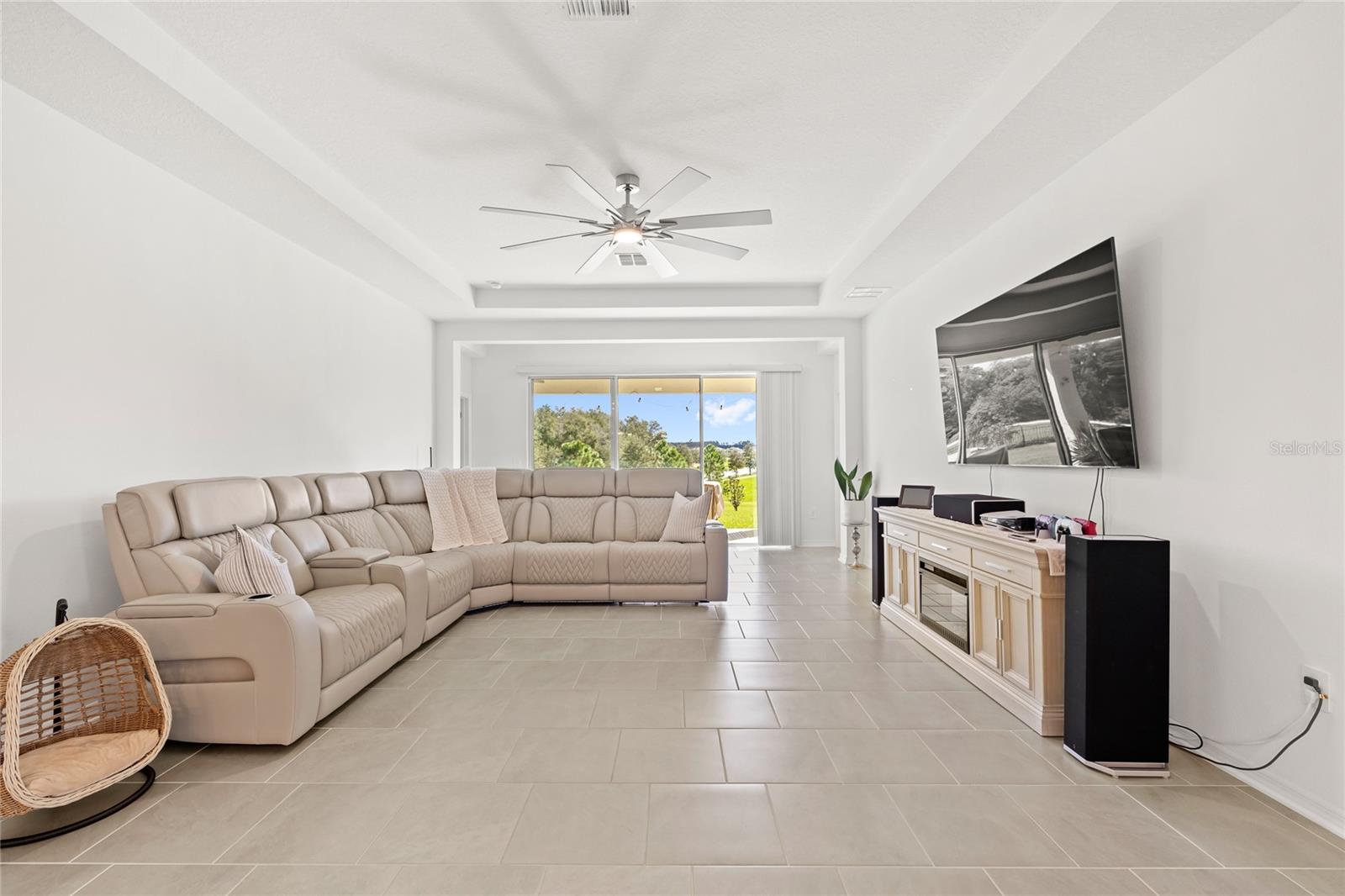 6025 CLAYSTONE WAY, Mount Dora, FL 32757