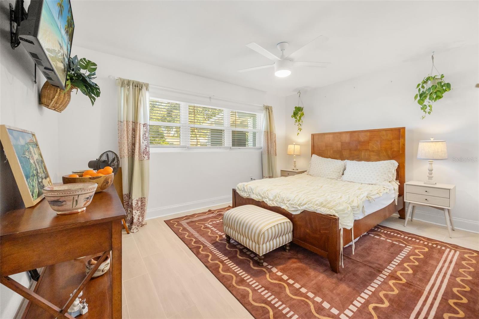 616 STRATHMORE DRIVE, Orlando, FL 32803