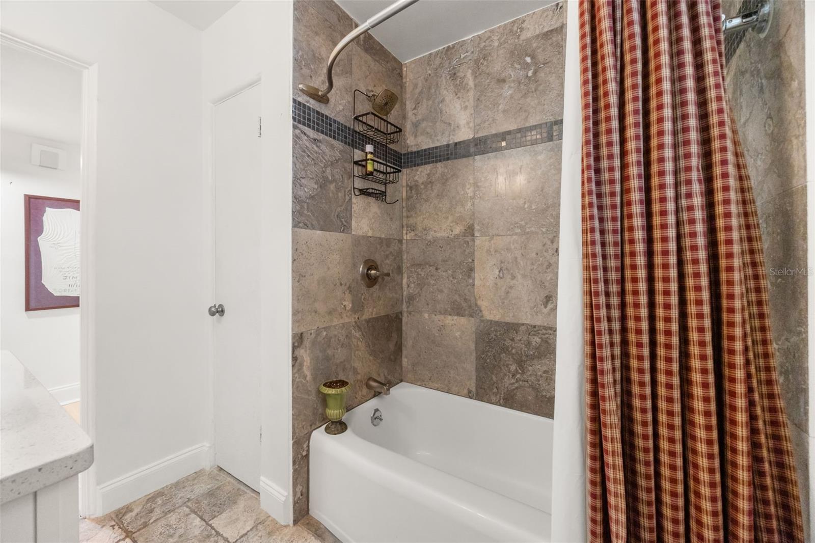 616 STRATHMORE DRIVE, Orlando, FL 32803