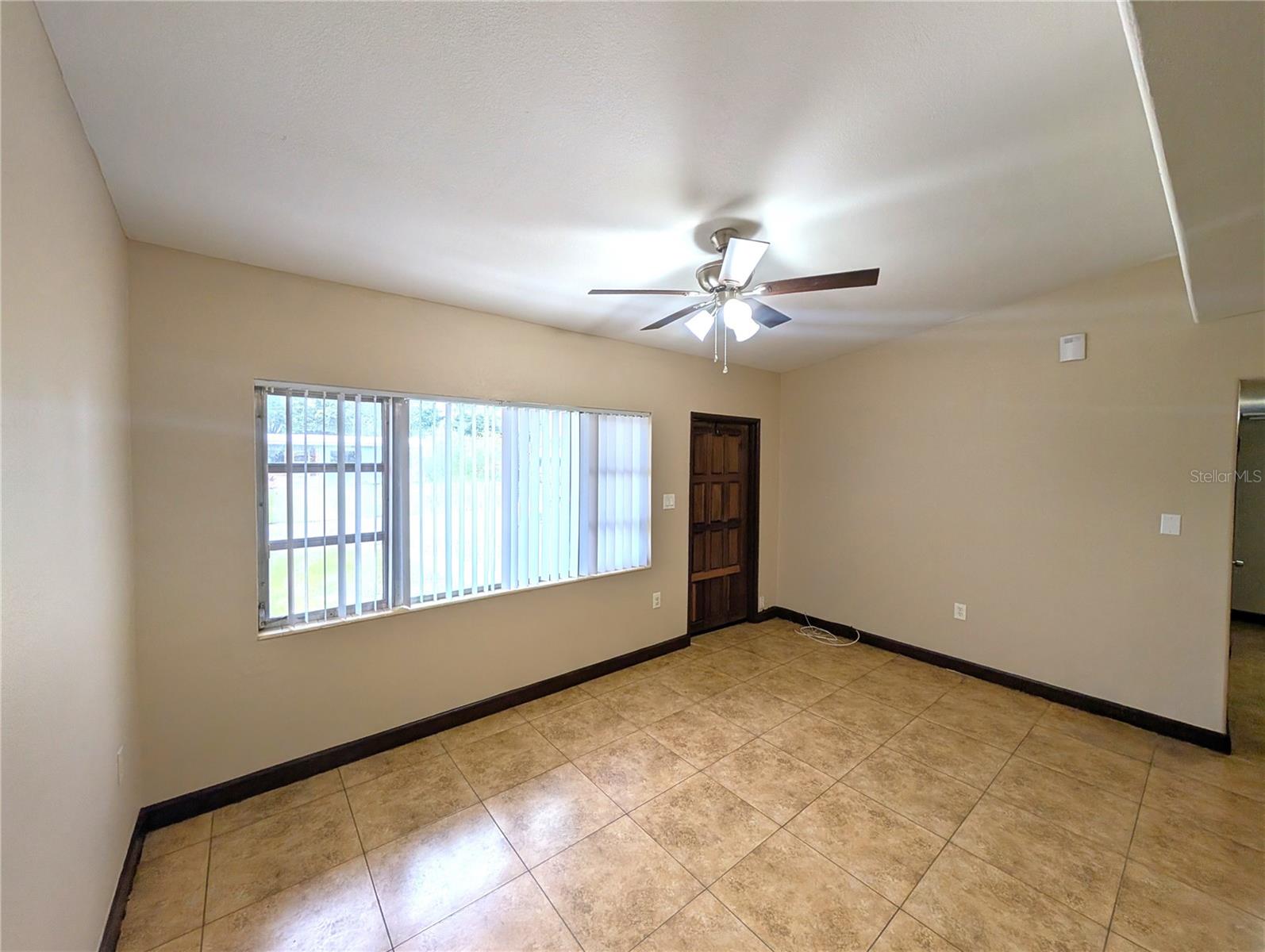 2001 E ROBSON STREET, Tampa, FL 33610