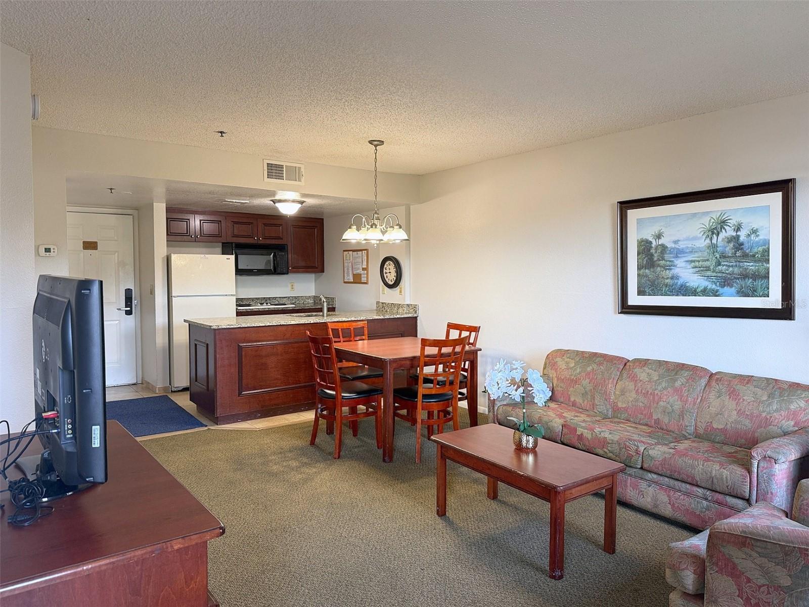 6337 PARC CORNICHE DRIVE, #2305, Orlando, FL 32821