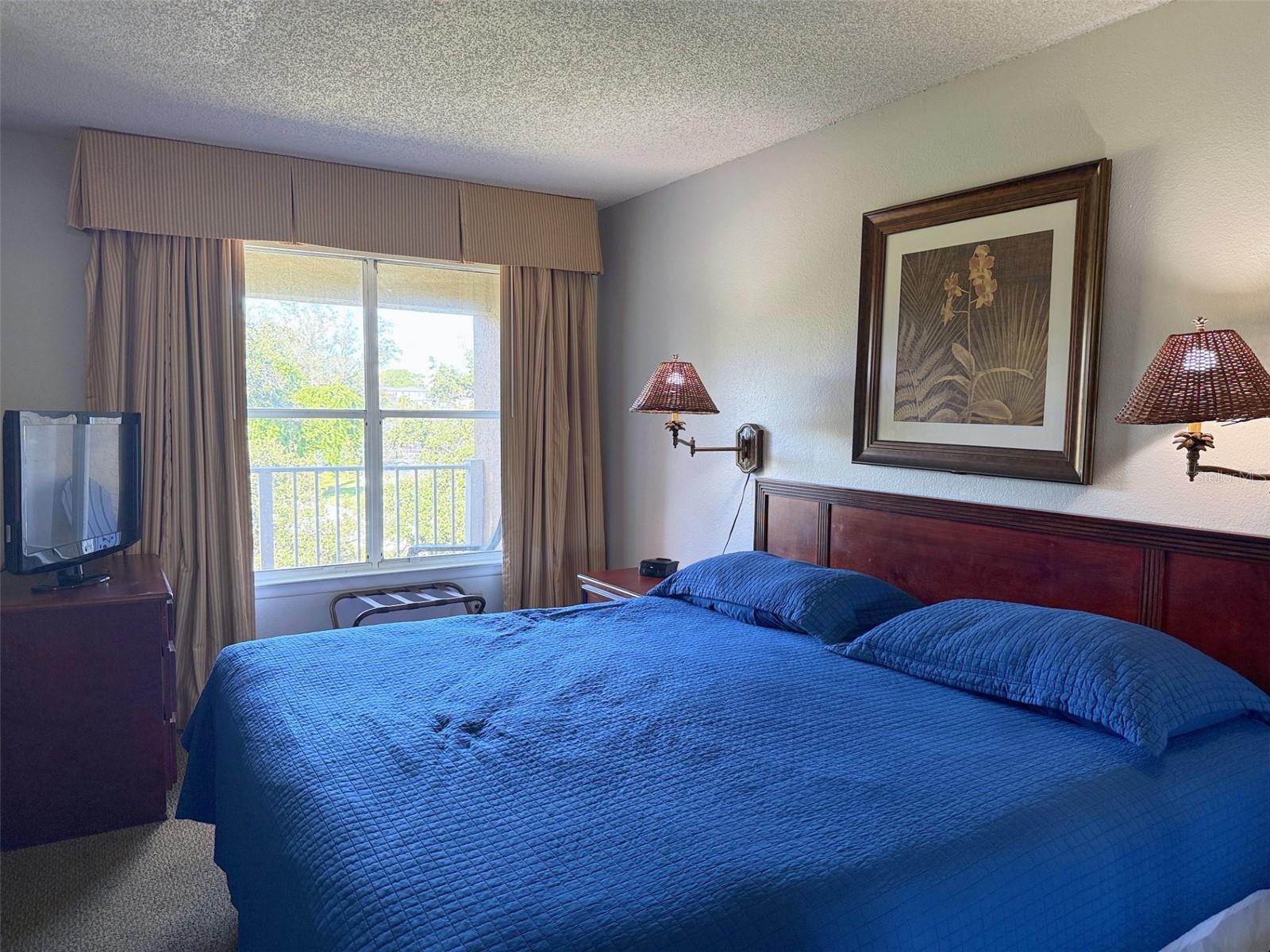 6337 PARC CORNICHE DRIVE, #2305, Orlando, FL 32821