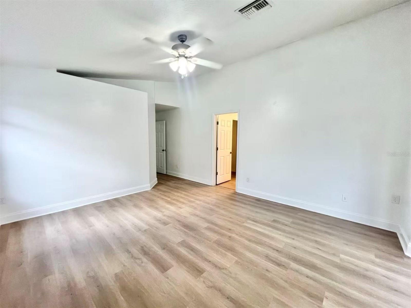 448 LANCER OAK DRIVE, Apopka, FL 32712