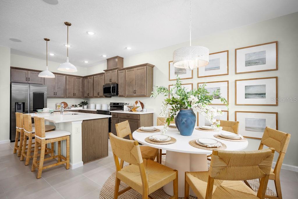 Kitchen & Dining Room