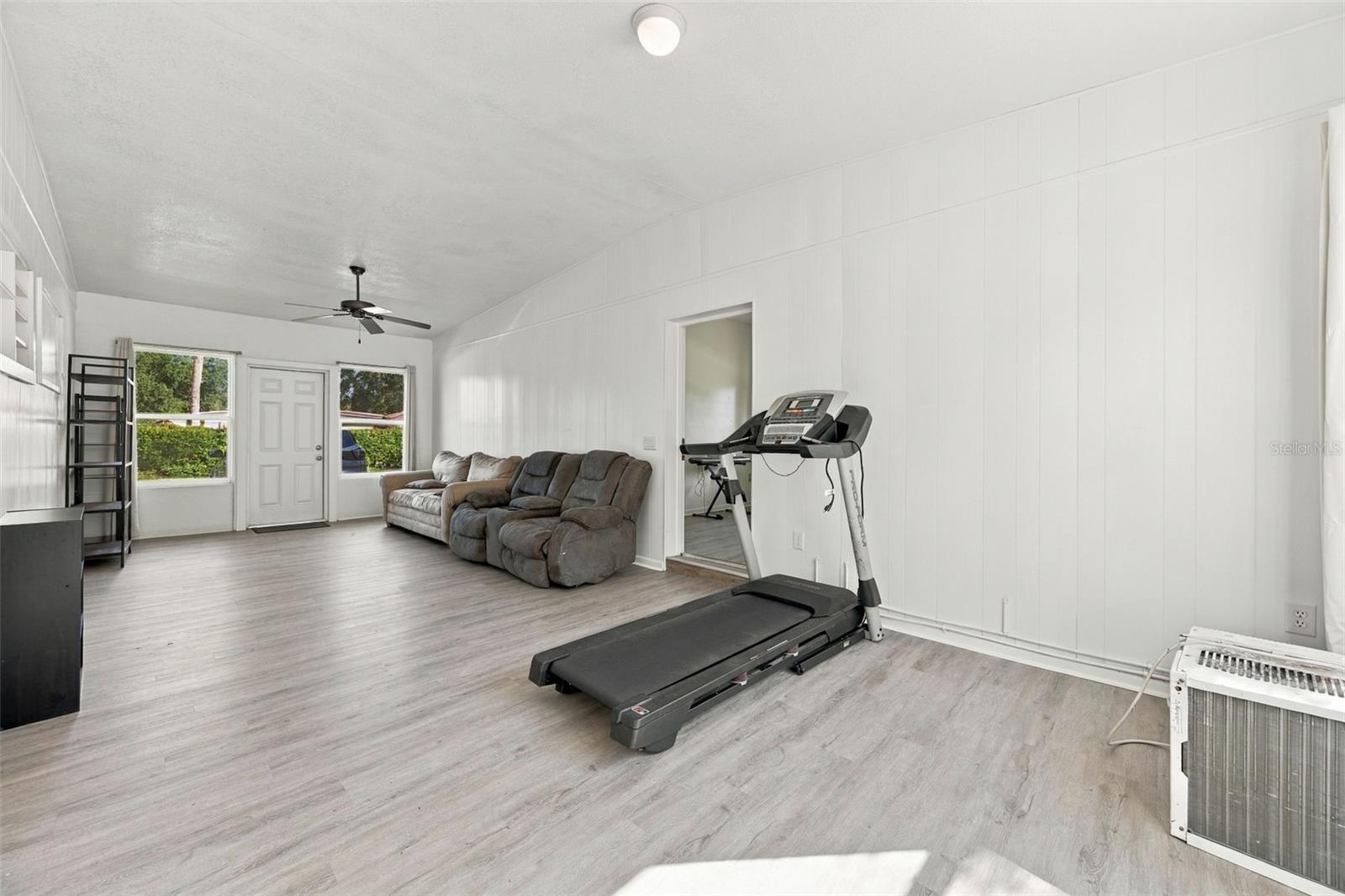 Private back entry way to MIL ensuite