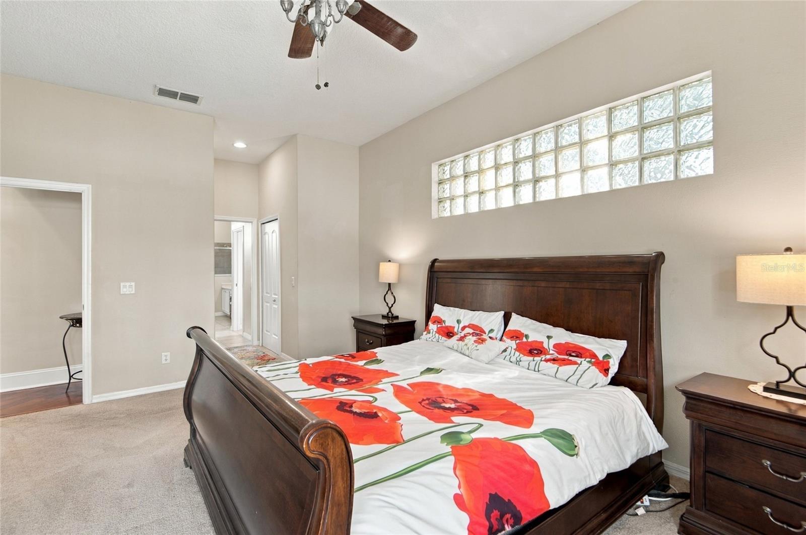 270 LAKE DARBY PLACE, Gotha, FL 34734