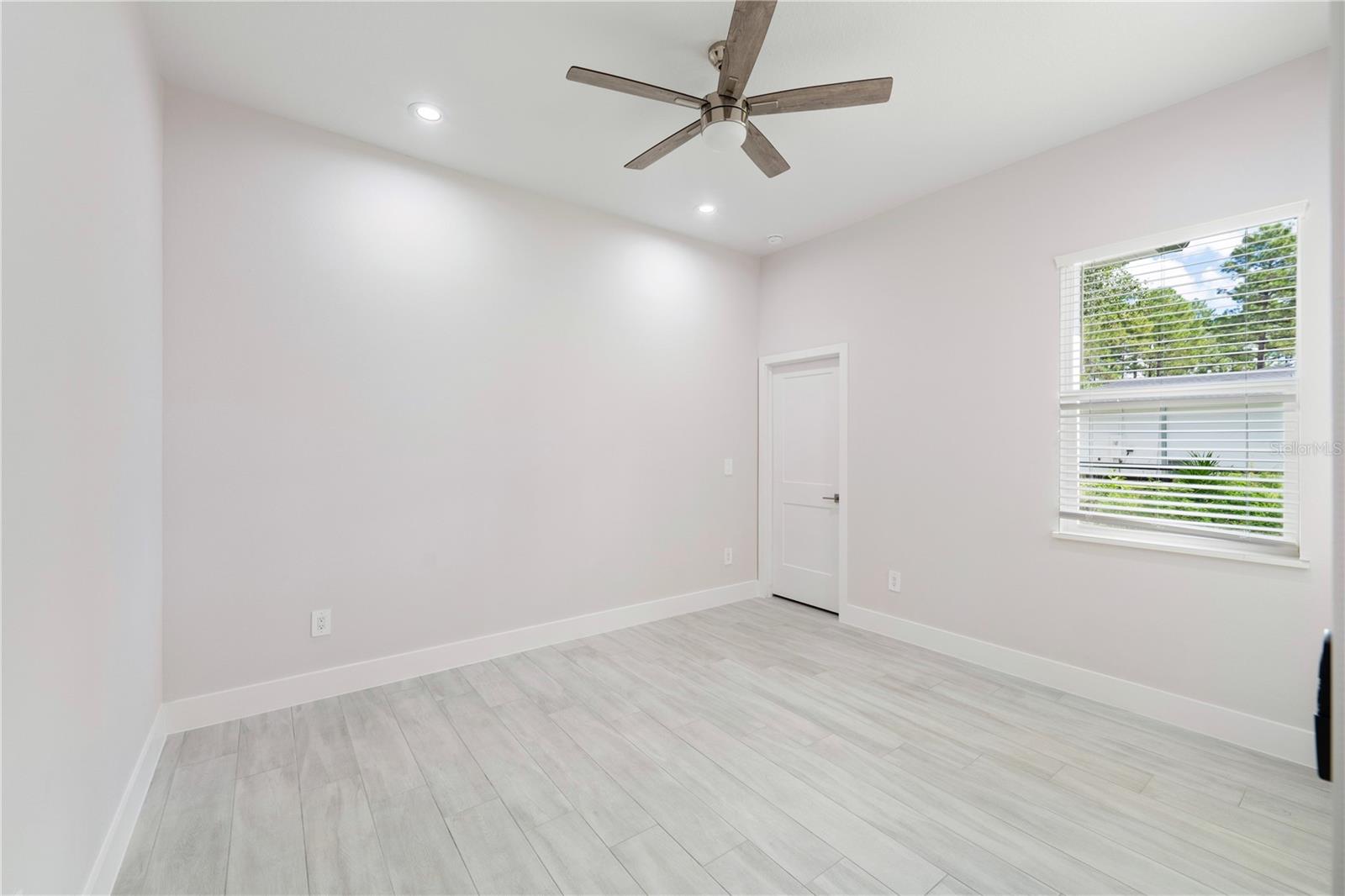30614 QUINCE AVENUE, Eustis, FL 32736