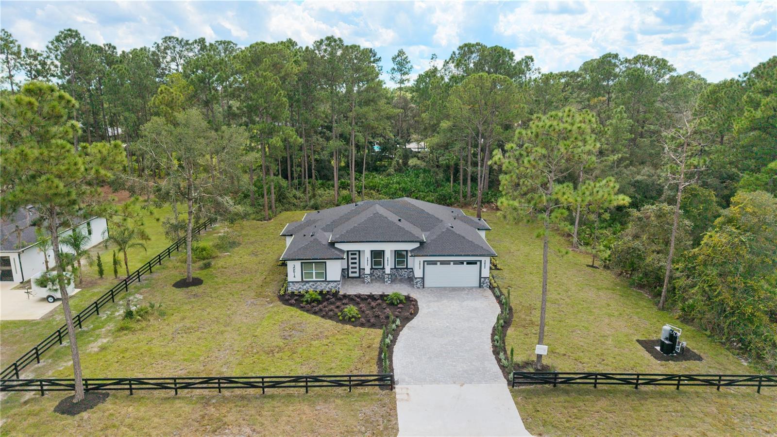 30614 QUINCE AVENUE, Eustis, FL 32736