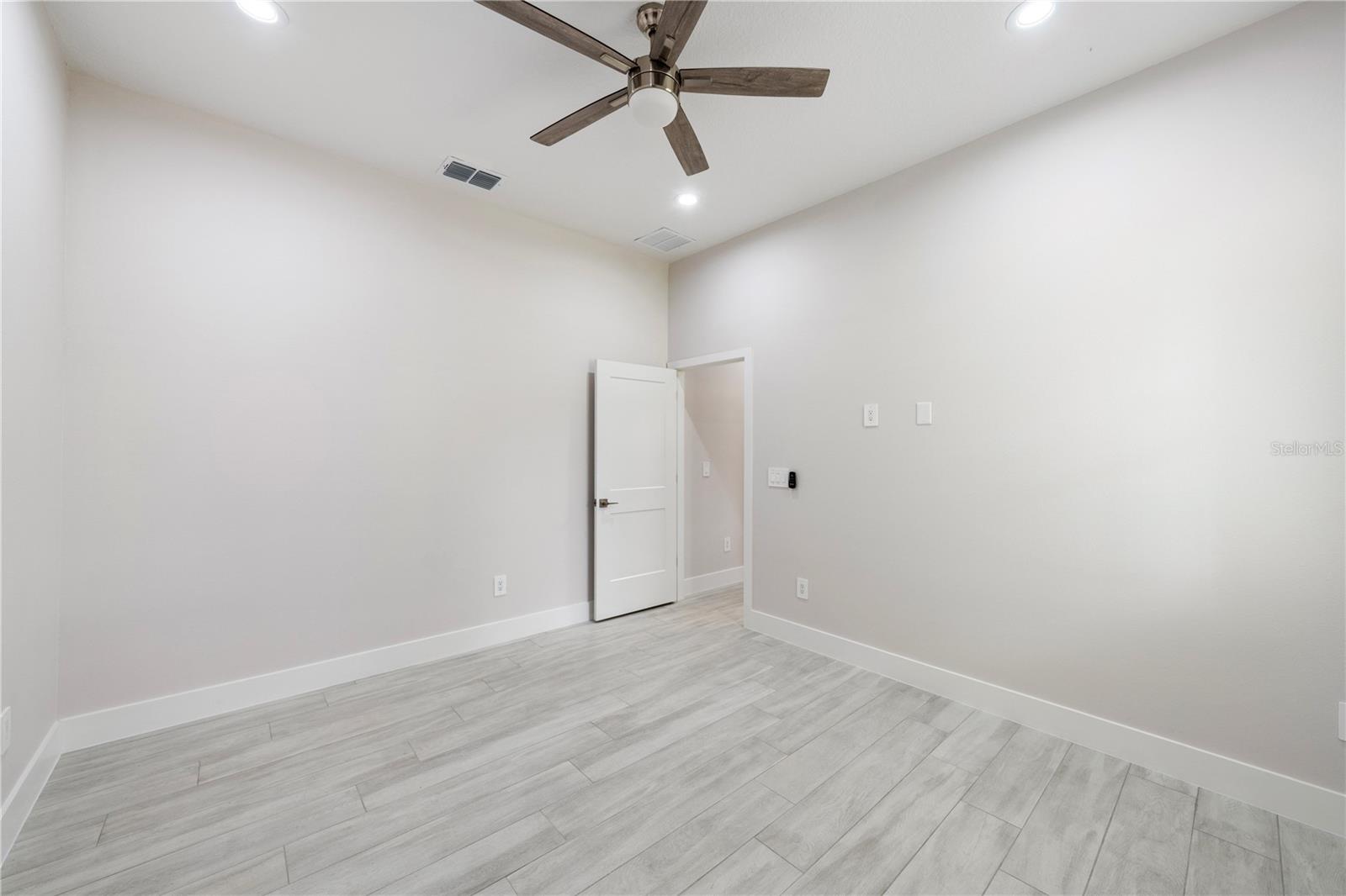 30614 QUINCE AVENUE, Eustis, FL 32736
