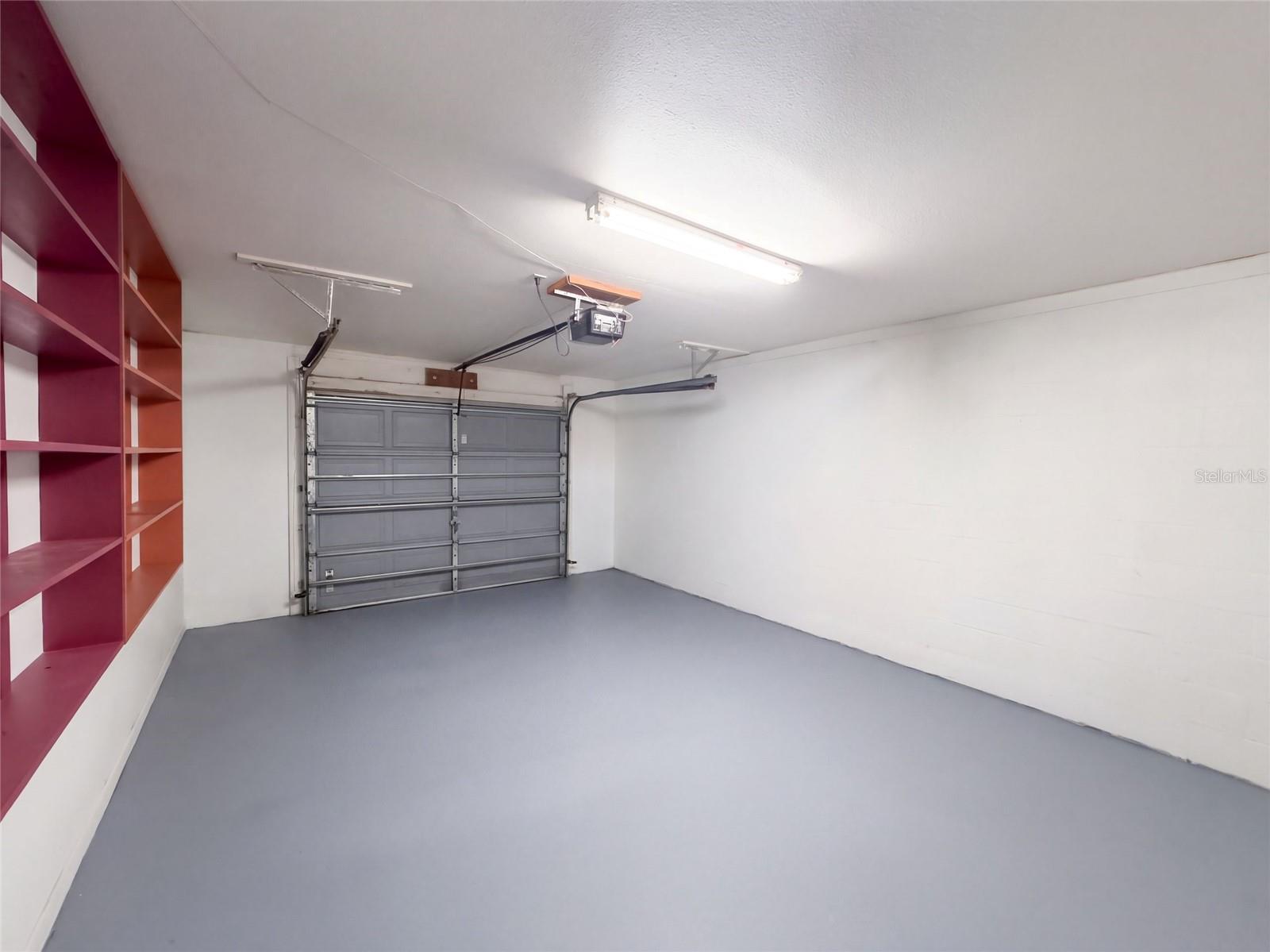 425 W DAUGHTERY ROAD, Lakeland, FL 33809