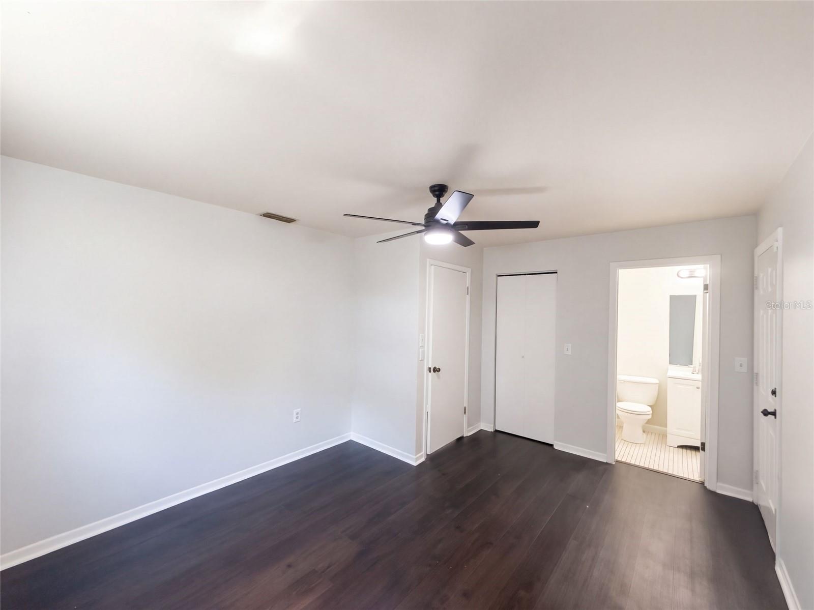 425 W DAUGHTERY ROAD, Lakeland, FL 33809