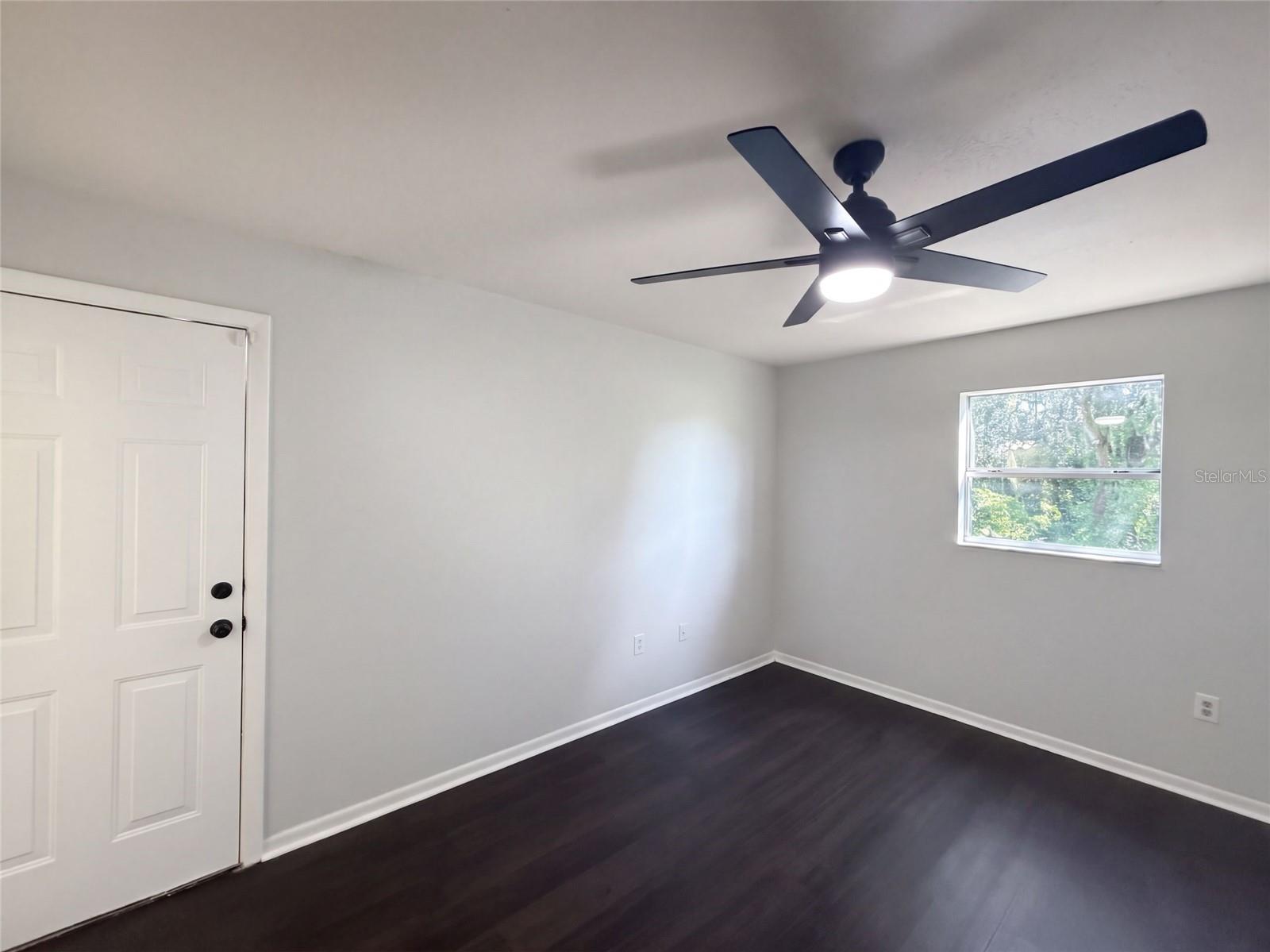 425 W DAUGHTERY ROAD, Lakeland, FL 33809