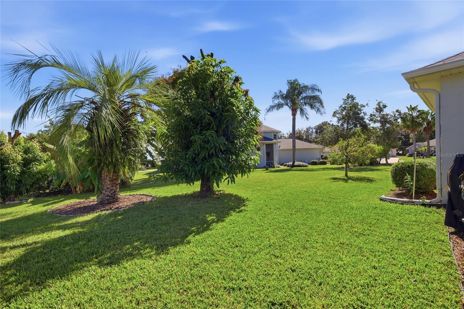 5604 GULF STREAM STREET, Tavares, FL 32778