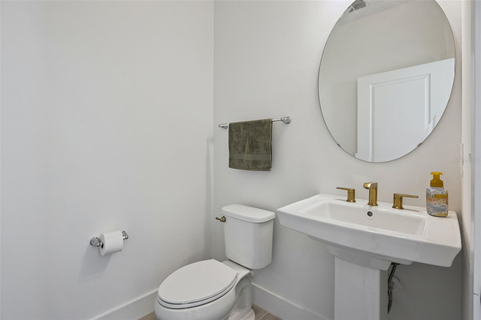 Powder room / half bath downstairs