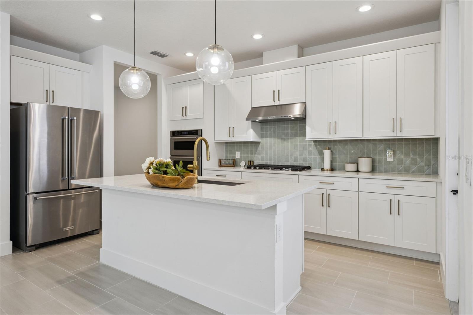 1717 CROWNCREST DRIVE, Apopka, FL 32703 1717 CROWNCREST DRIVE, Apopka, FL 32703