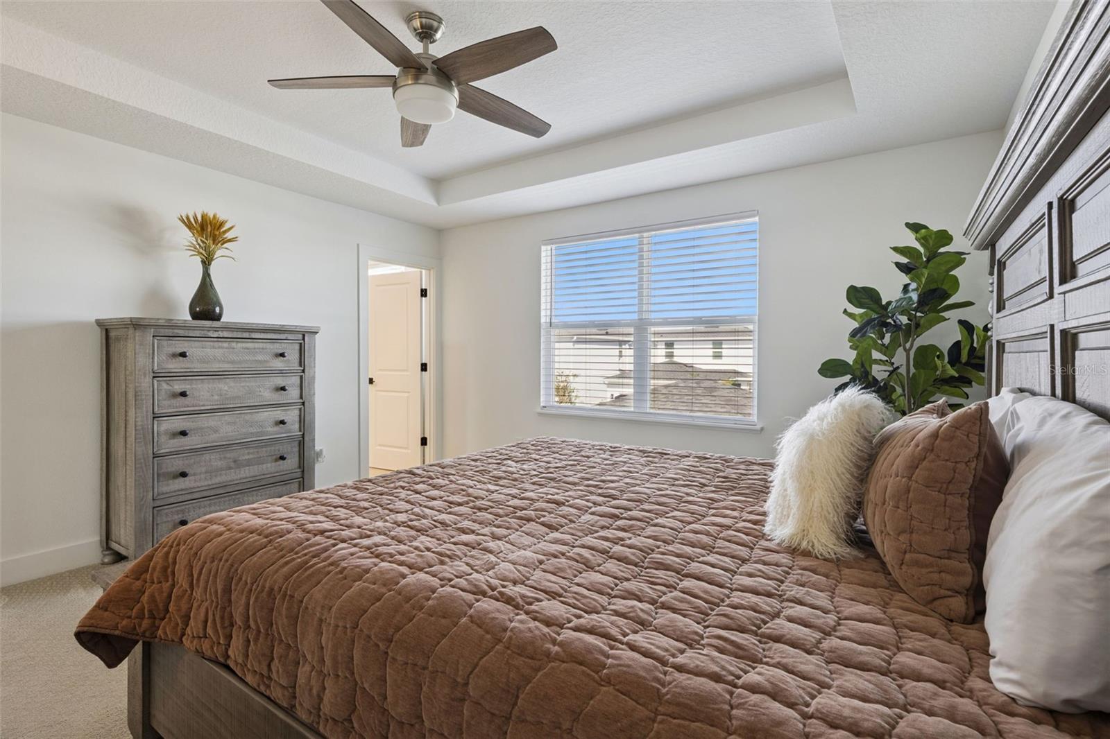 1717 CROWNCREST DRIVE, Apopka, FL 32703