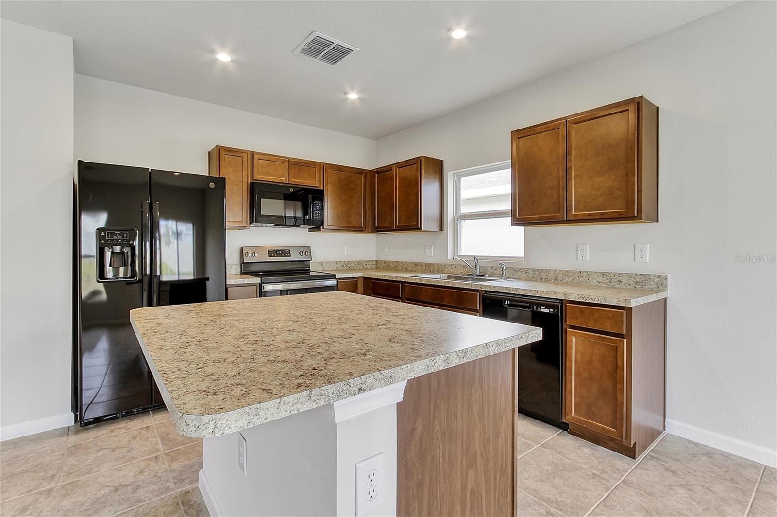 461 PANARO LANE, Haines City, FL 33844