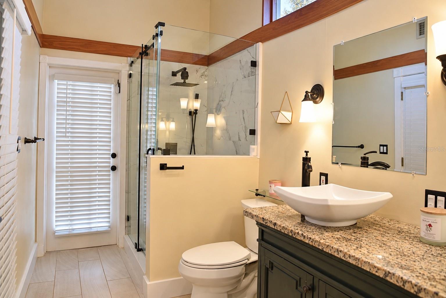 6526 3RD AVENUE S, St Petersburg, FL 33707