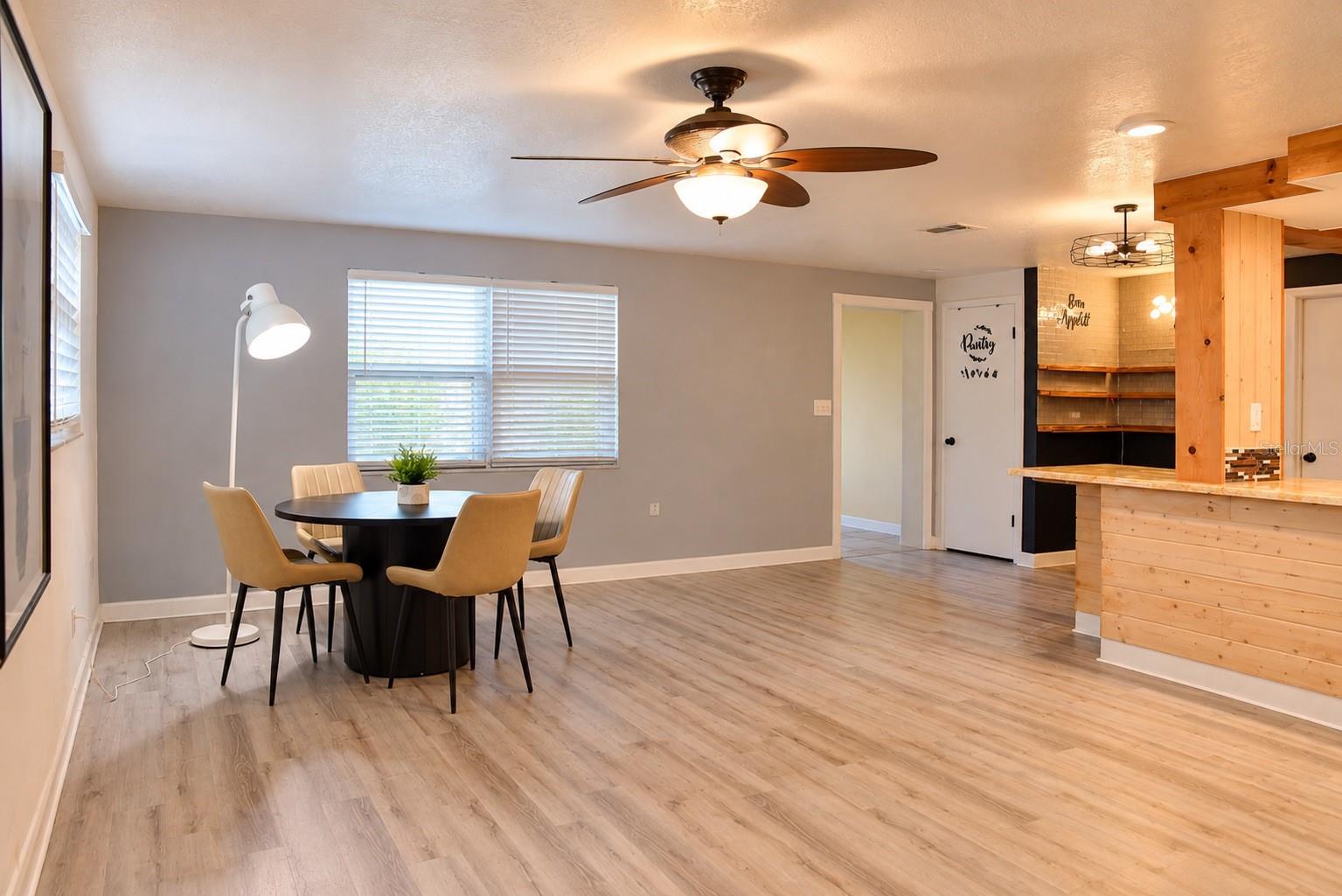 6526 3RD AVENUE S, St Petersburg, FL 33707