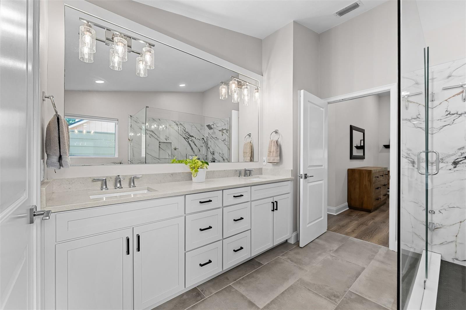 2001 HIDDEN PINE LANE, Apopka, FL 32712